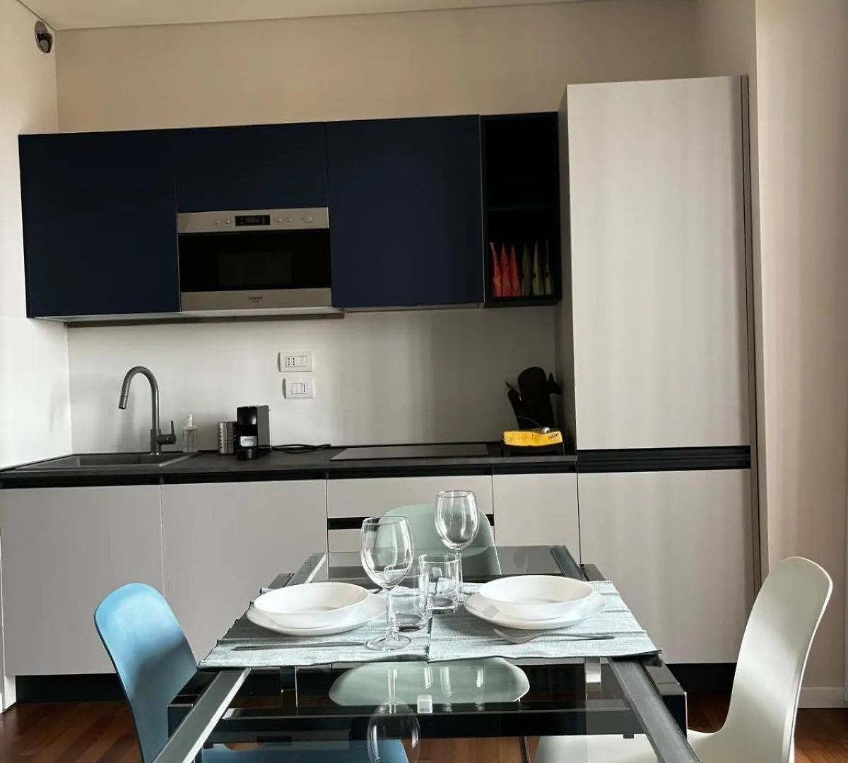 Luna Gym & Pool Exclusive Apartment ミラノ 0*,
